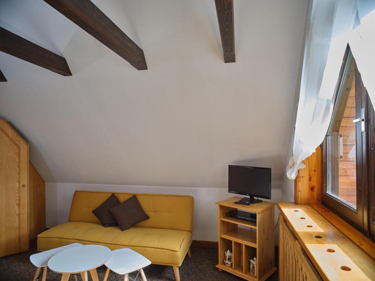 Art House Szymaszkowa 1 Готель типу 