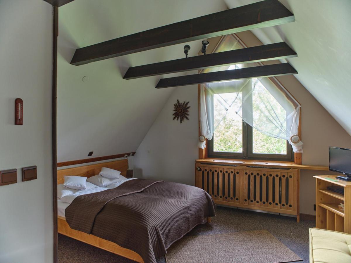 Art House Szymaszkowa 1 Bed & Breakfast